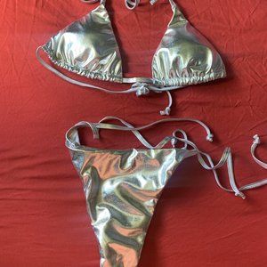 Trendy Women's Silver Bikini Set